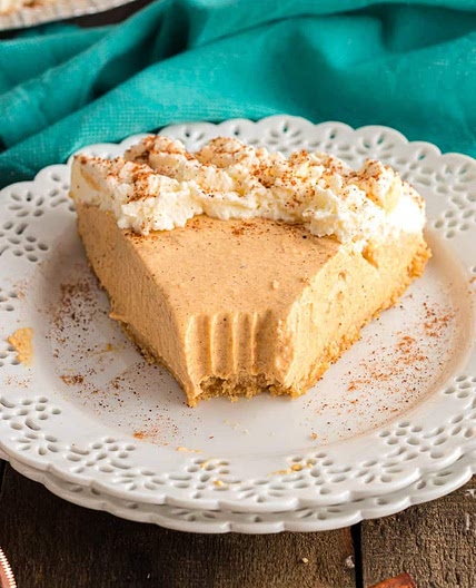 Pumpkin Mousse Pie With Cream Cheese