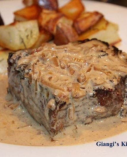 Pan Seared New York Steak with Whiskey and Cream