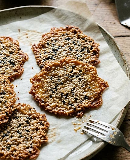 Sesame Seed Crisps