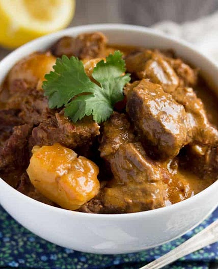 Slow Cooker Beef Massaman Curry Recipe