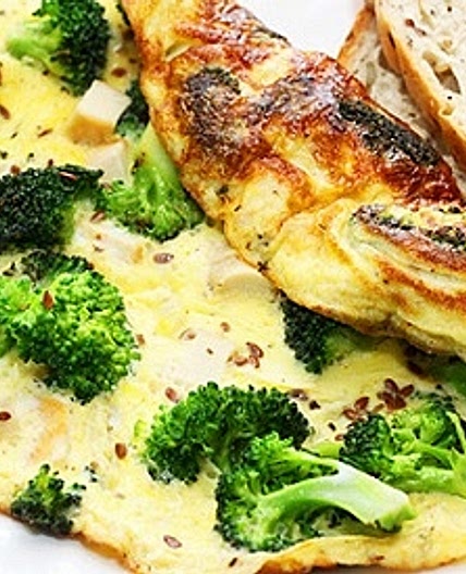 Breakfast: Broccoli and Swiss Omelette