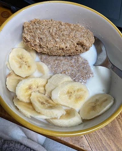 Breakfast weetabix Banana bowl