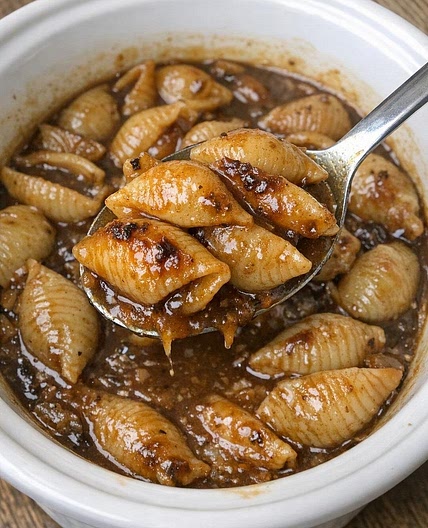Slow Cooker 4-Ingredient Pasta Kensington