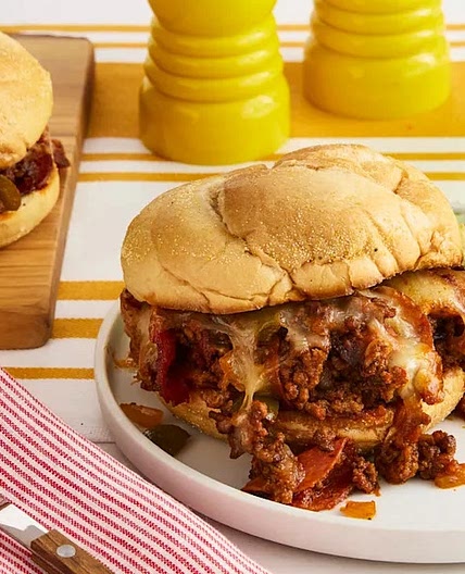Pizza Sloppy Joes (with Pepperoni and Cheese)