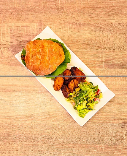 Émincés de cuisse de poulet aux épices kebab & pain turc