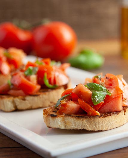 Tomato bruschetta