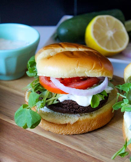Falafel Burgers