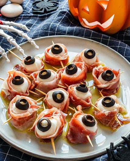 Halloween Mozzarella Eyeballs