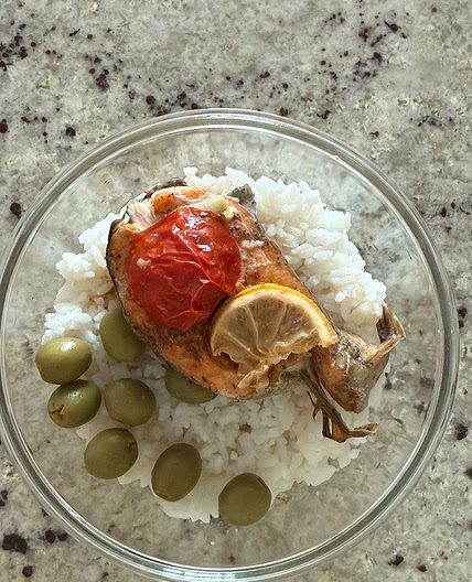Mediterranean White Fish & Rice Bowl