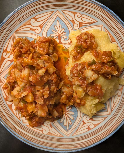 MERLUZZO ALLA LIVORNESE E POLENTA
