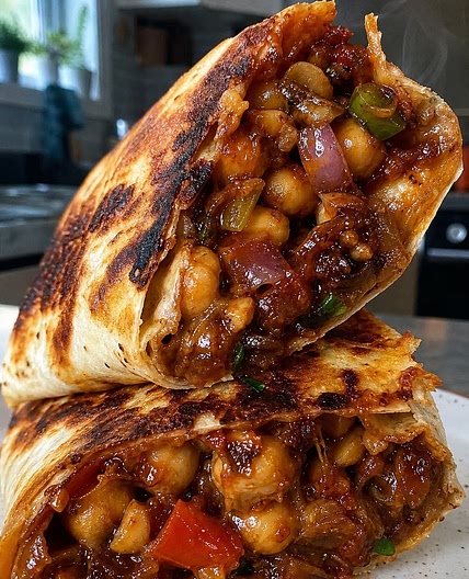🌯Crispy Chickpea & Veggie Wrap
