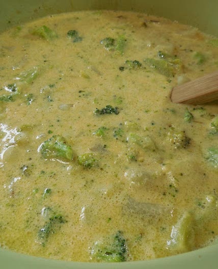Crock Pot Cheesy Potato-Broccoli Soup