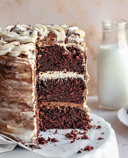 Chocolate Cake with Cream Cheese Frosting