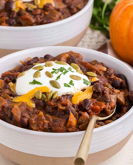 Slow Cooker Pumpkin Chili with Black Beans