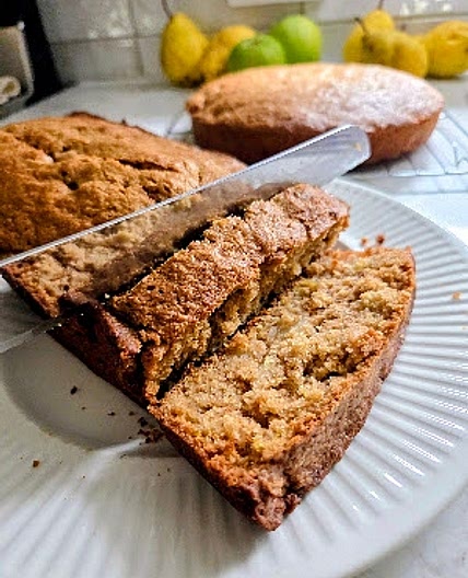 Pear and Green Tomato Cake