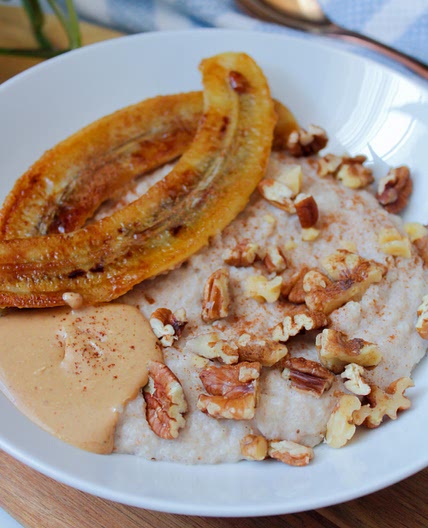 Fonio Porridge with Caramelized Bananas