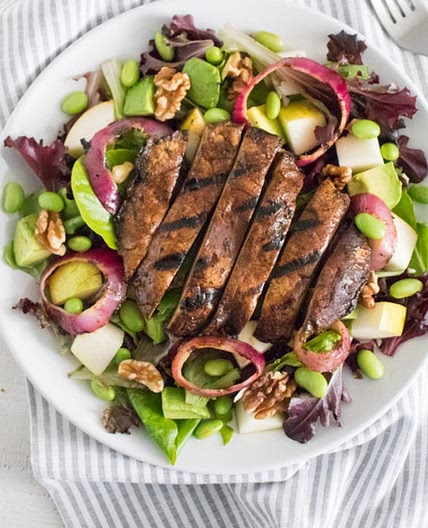 Balsamic Portobello Salad with Pear, Edamame, Walnuts & Avocado
