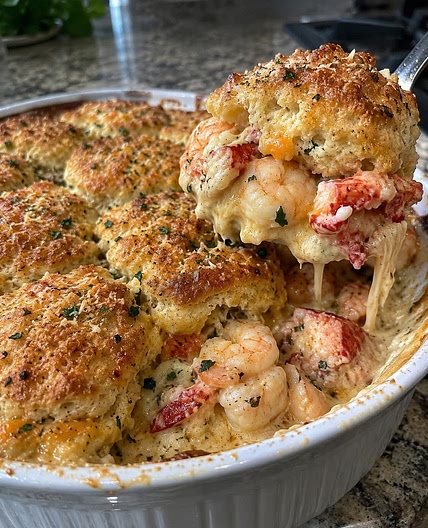 Shrimp & Lobster Cheddar Bay Biscuit Pot Pie