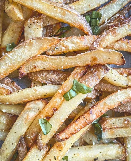 Air Fryer Garlic Parmesan Fries