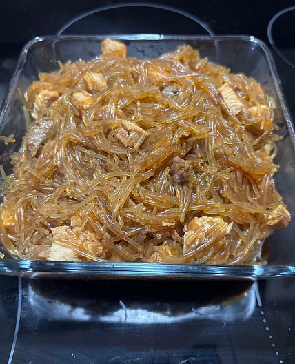 Gluten free saucy mung bean noodles