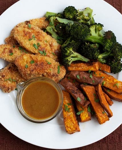 Chicken Tenders with Roasted Vegetables & Spicy Maple Mustard