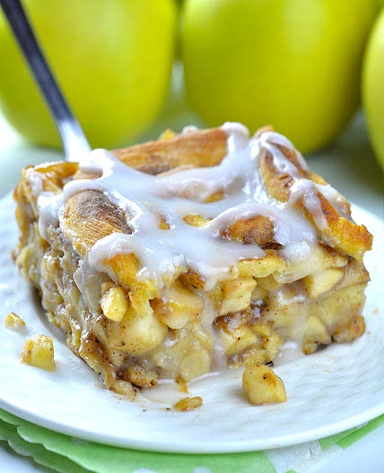 Caramel Apple Cinnamon Roll Lasagna