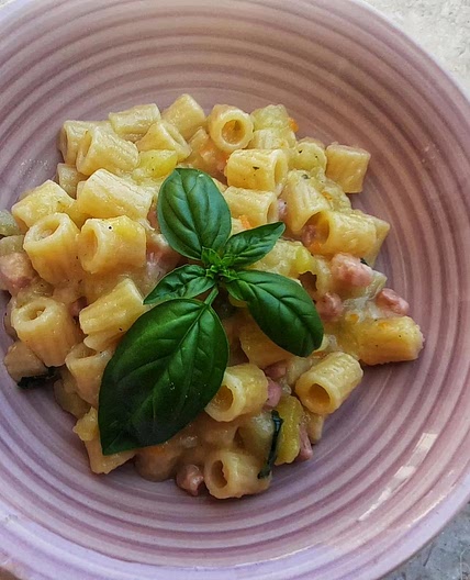 Creamy Pasta With Potatoes & Bacon