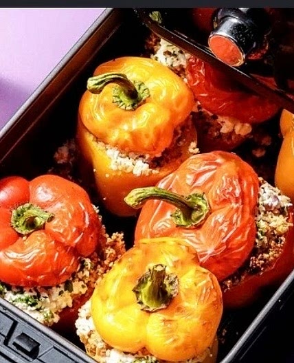 Gevulde paprika’s met tonijn en geitenkaas