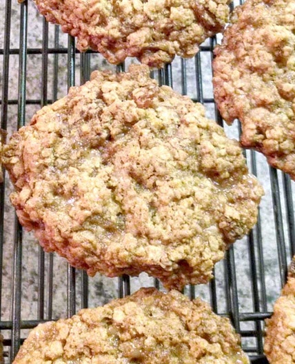 Oatmeal Raisin Toffee Cookies