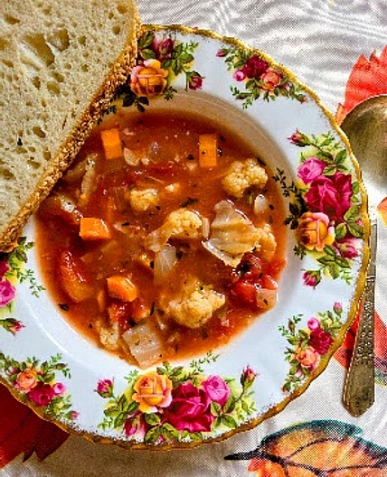 Easy Cabbage Cauliflower Soup