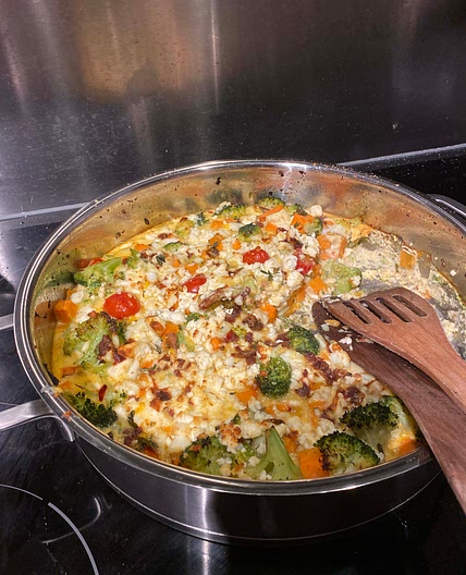 Zoete aardappel broccoli fritata
