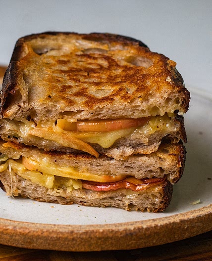 Fall Apple Cheddar Grilled Cheese