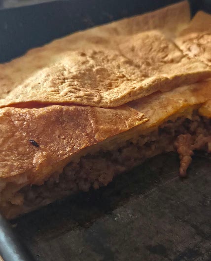 Tortillagna
(Tortilla cu carne tocata la cuptor)