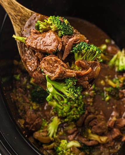 Easy Crockpot Beef and Broccoli