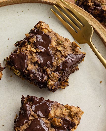 Zucchini Banana Oatmeal Bars (gluten free and vegan)