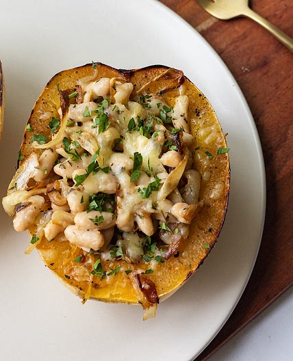 French Onion Stuffed Spaghetti Squash