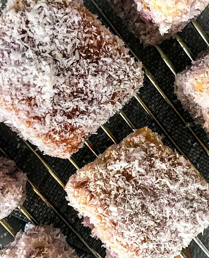 Jelly Cakes Recipe - Lamington Bites