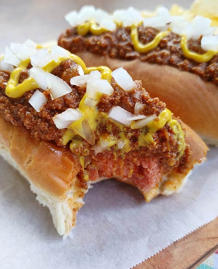 The BEST Hot Dog Chili (SERIOUSLY!)