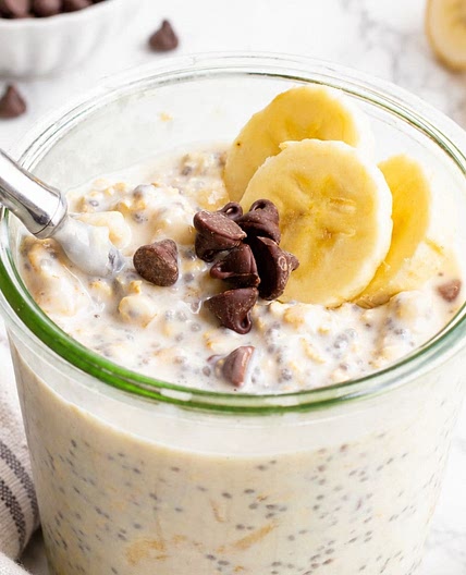 Banana Chocolate Chip Overnight Oats