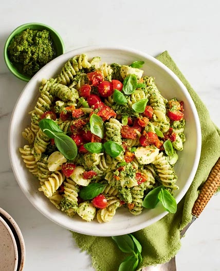 Julie Goodwin’s pesto pasta salad