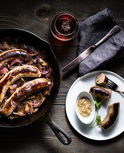 How to Cook Brats on the Stove