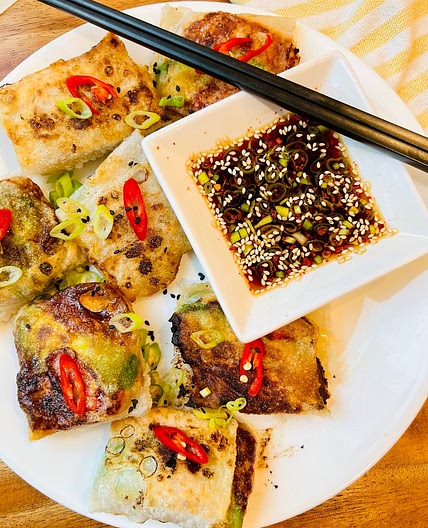 Crispy Salmon Rice Paper Bites