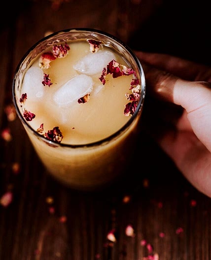 Iced Rose Rooibos Tea Latte