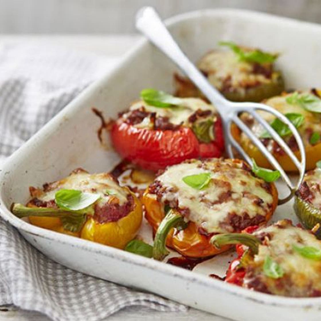 Bolognese-stuffed roast peppers
