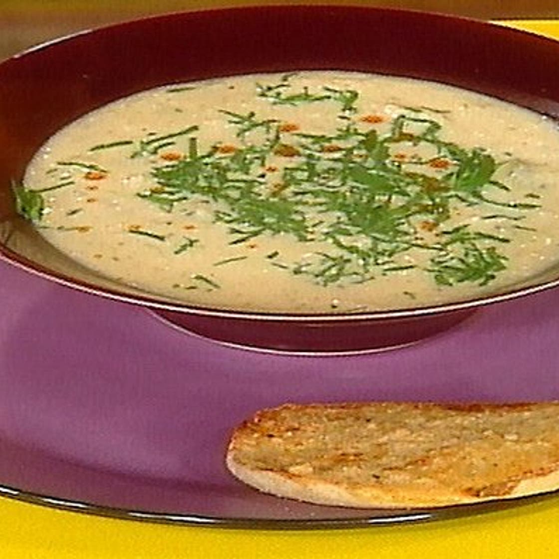 Cauliflower soup and garlic and cheese sourdough dippers