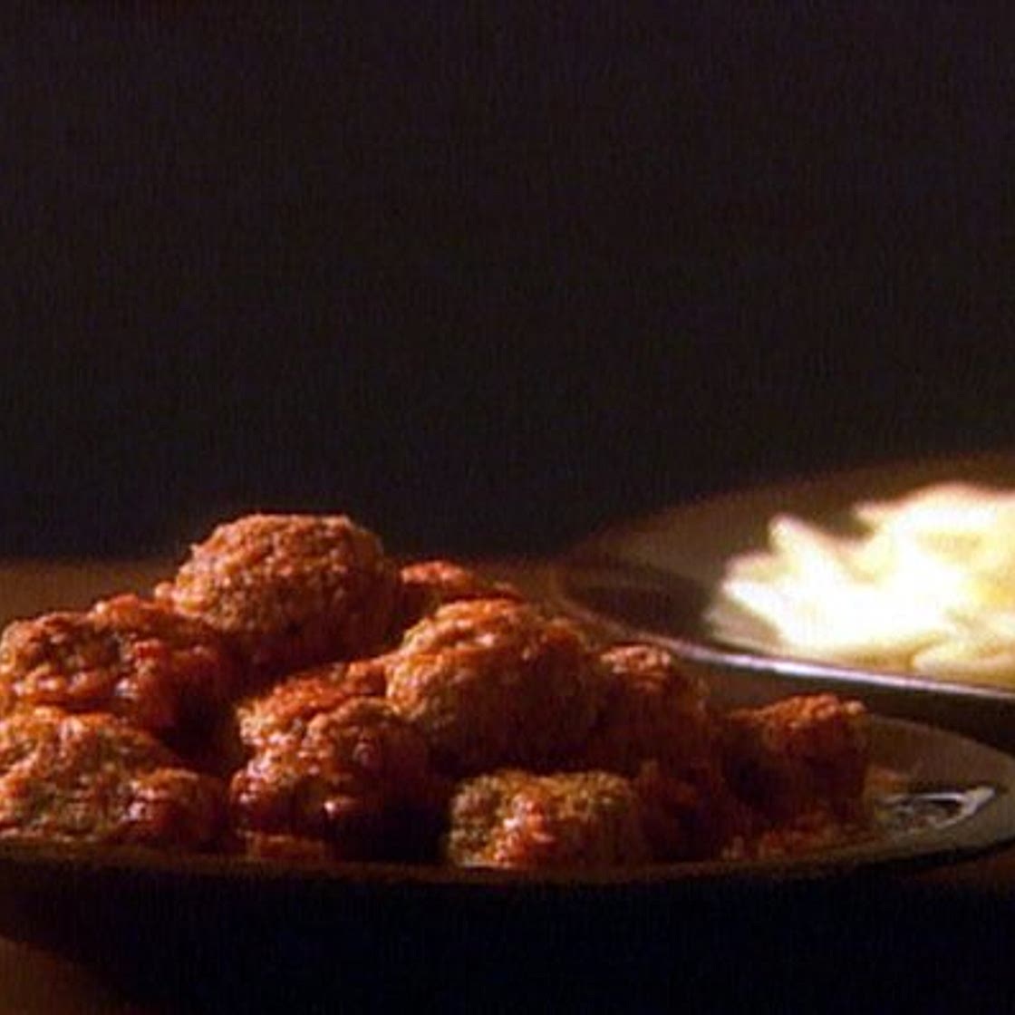 Penne with turkey meatballs