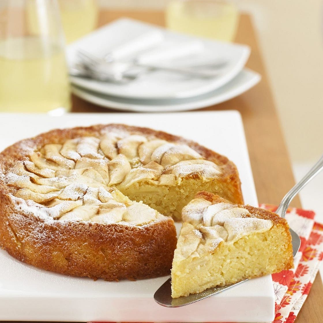 Moist Fruit Gateau