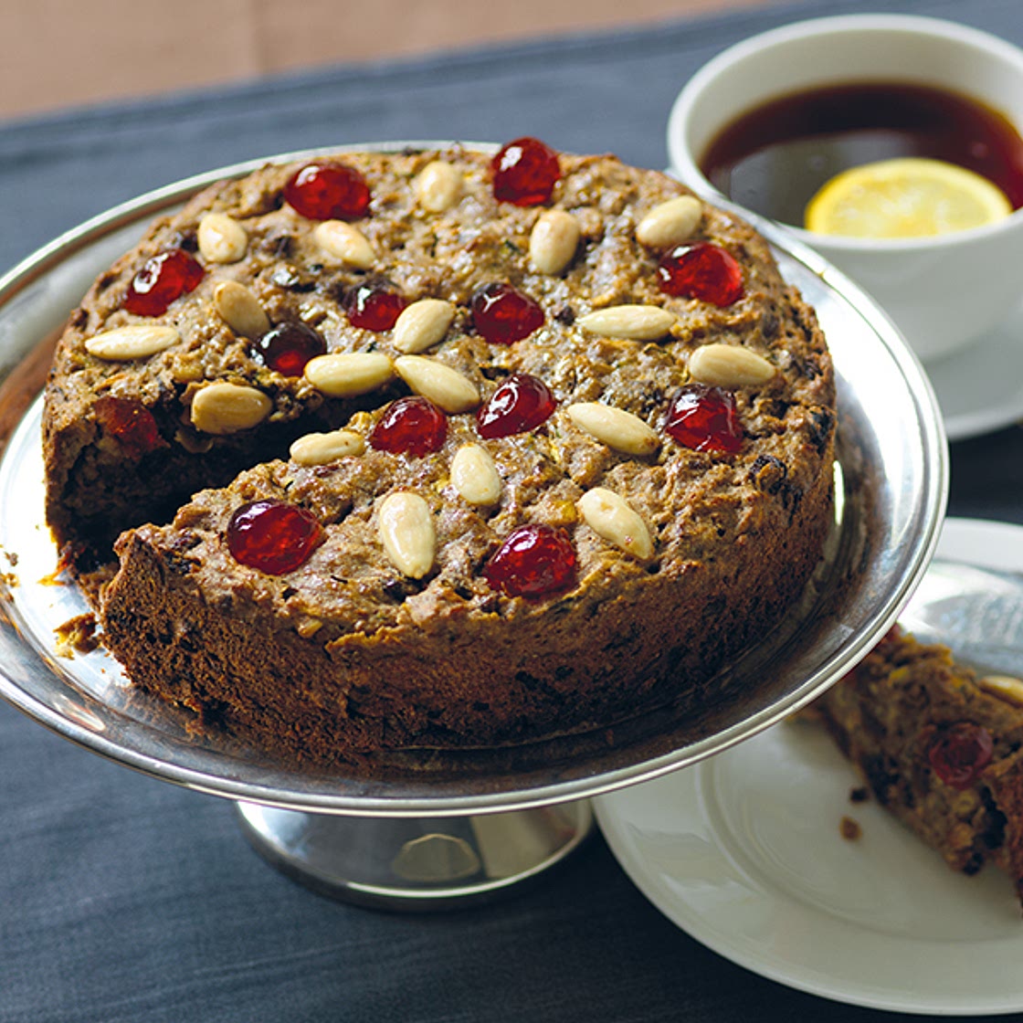 Rich fruit cake
