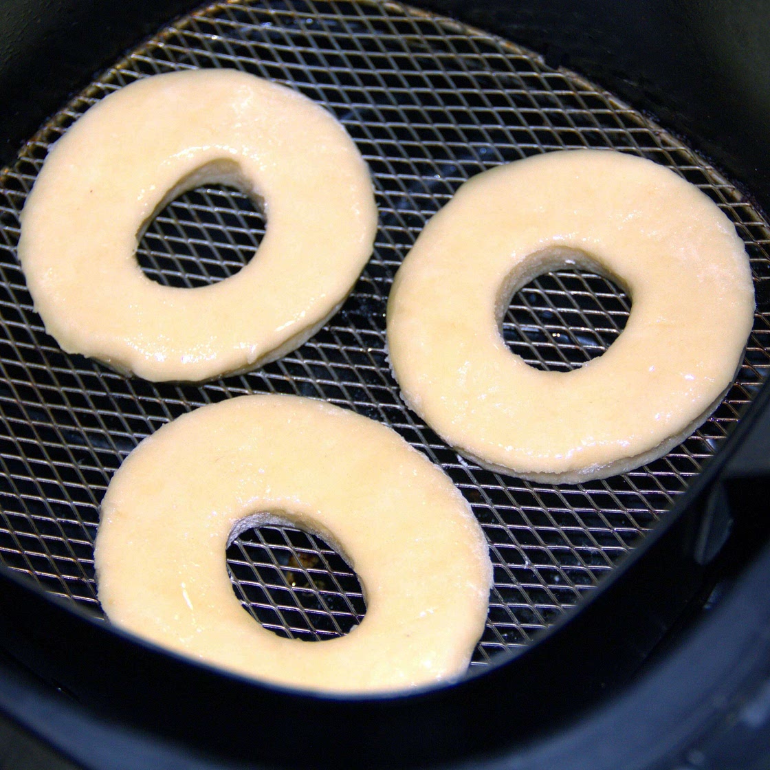 Cinnamon and Sugar Doughnuts Air Fryed