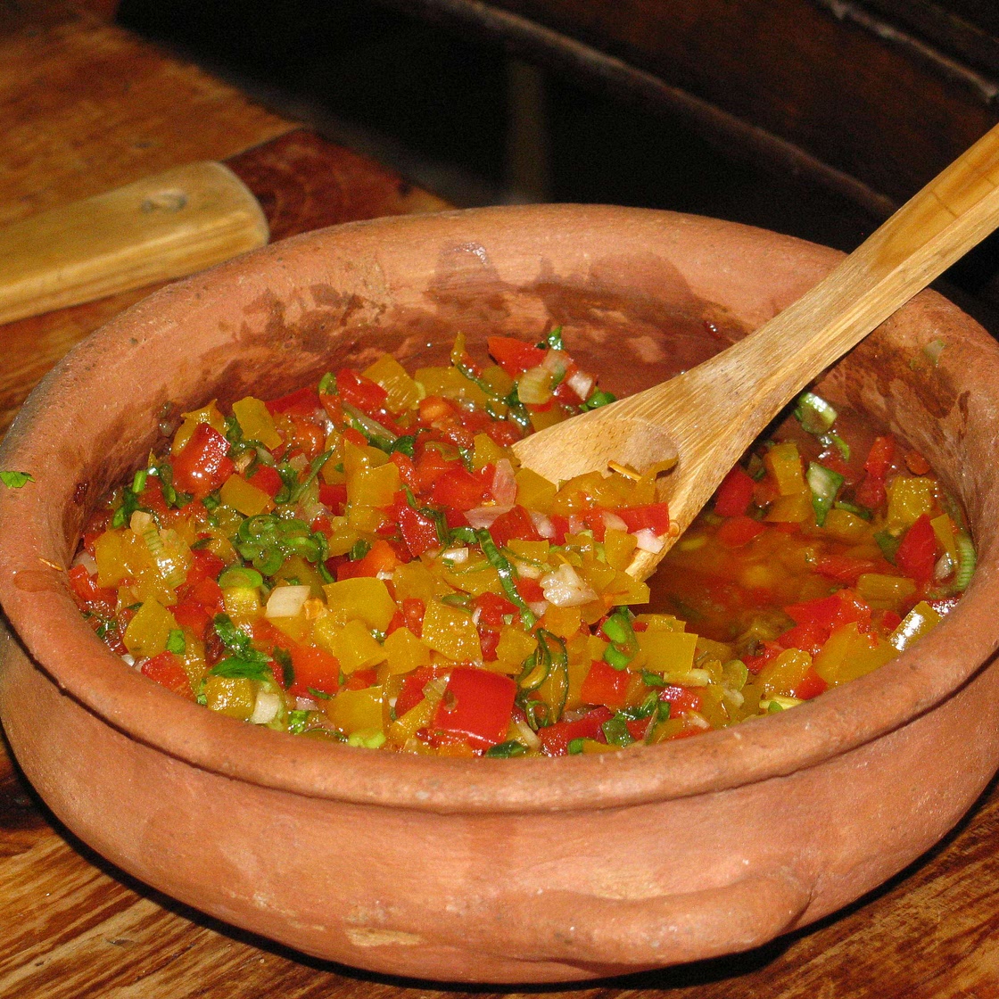 Salsa criolla (Peruvian red onion relish)